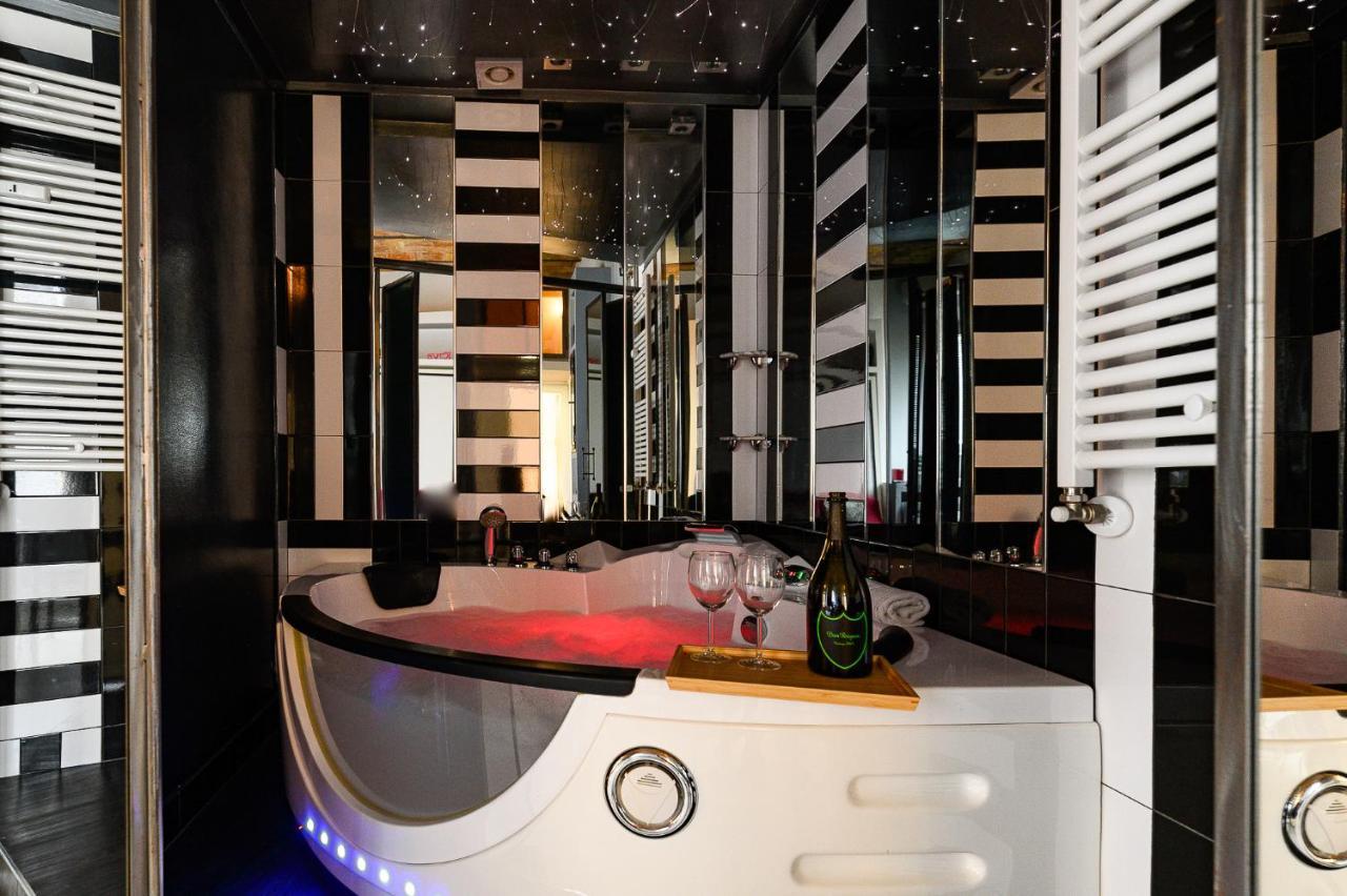 Apartamento Stylish With Jacuzzi By Ndp Rent Roma Exterior foto